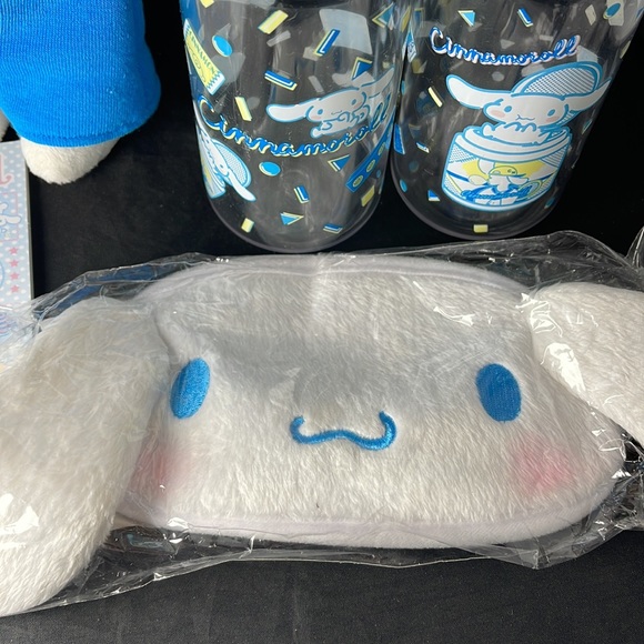 Sanrio Cinnamoroll bundle of items mixed lot collectibles HTF - Picture 2 of 15